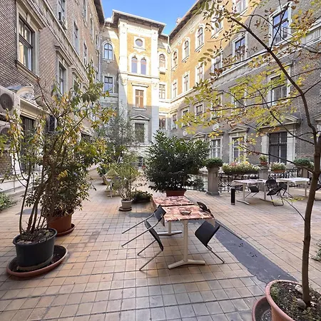 Gæstehus Omega Budapest