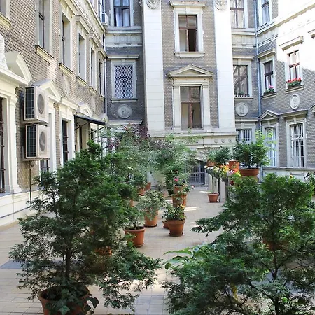 Gæstehus Omega Budapest