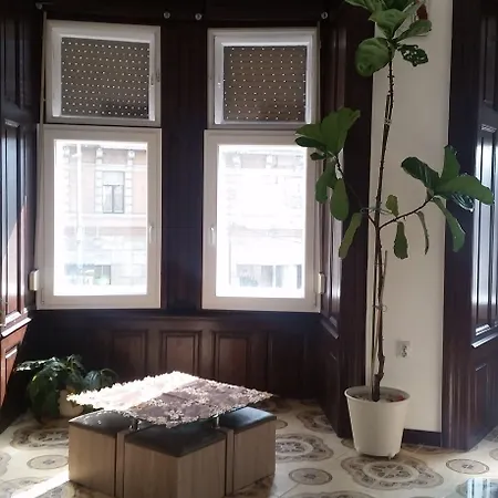 Omega Affittacamere 3*