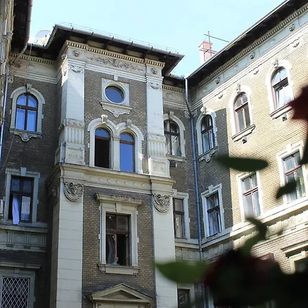 Vendégház Omega