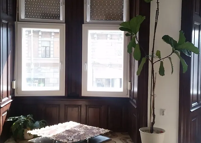 Omega Affittacamere 3*